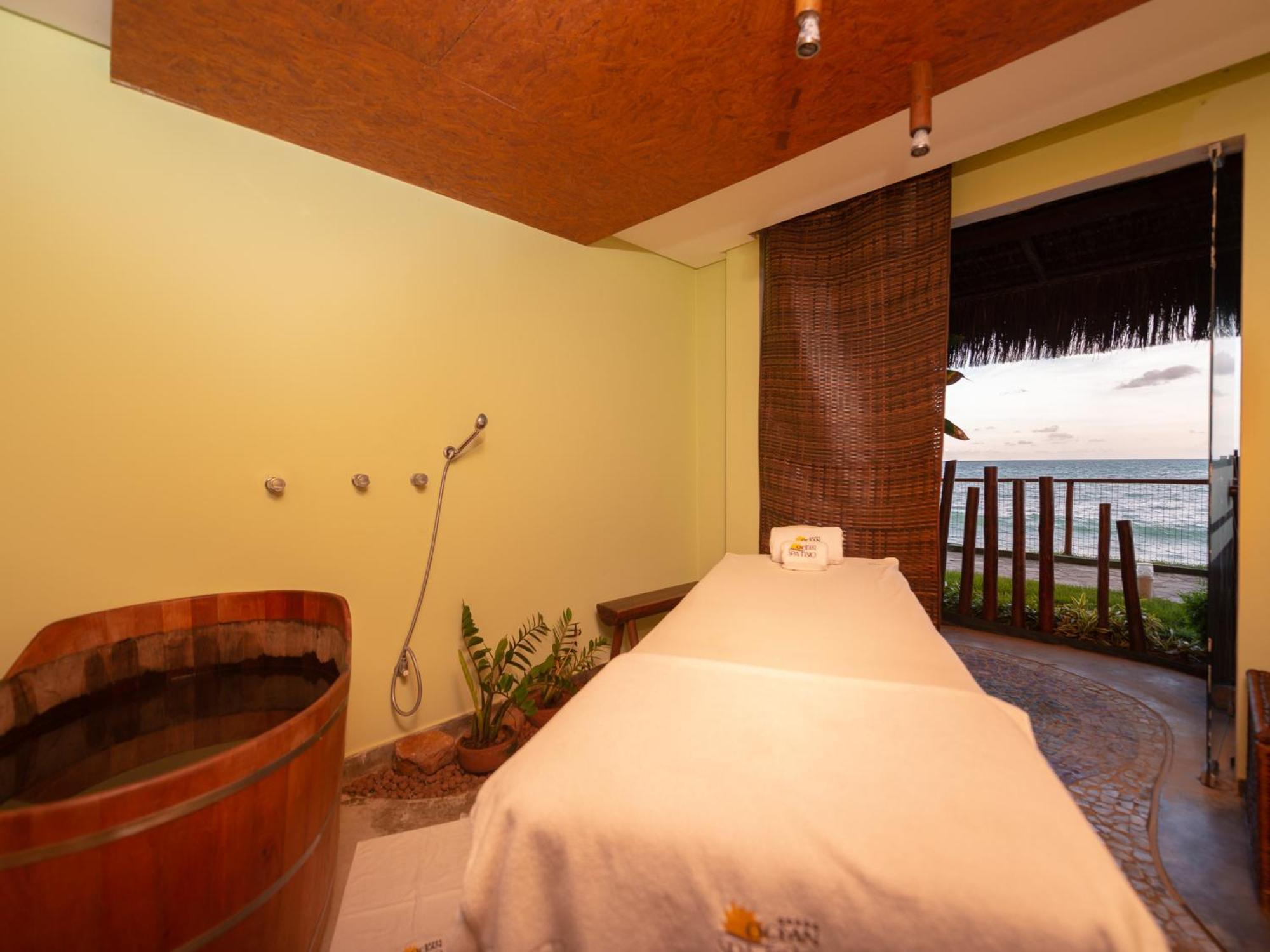 Ocean Palace All Inclusive Premium Natal Exterior photo Spa treatment room